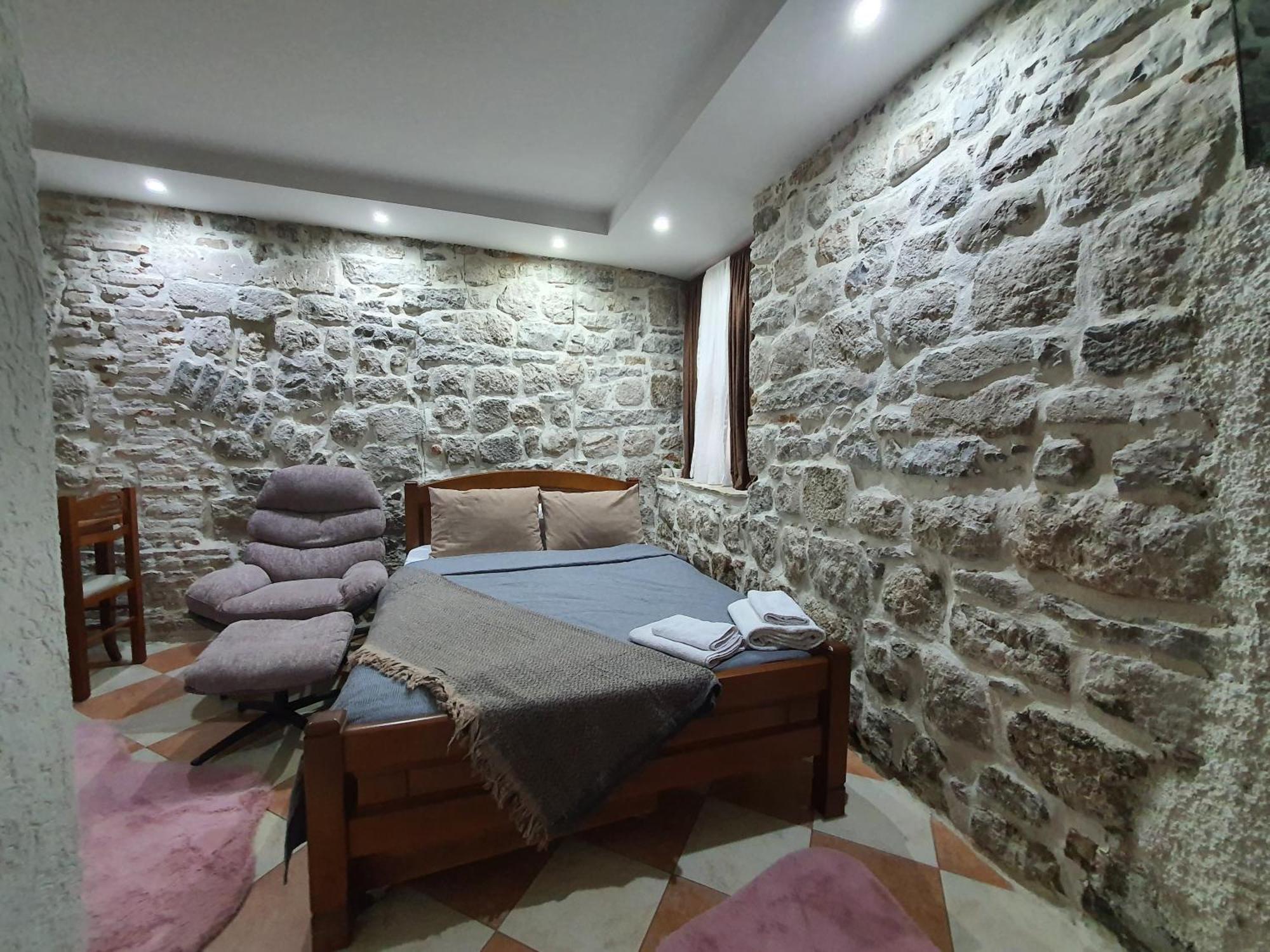 Little Bay Apartments Kotor Buitenkant foto